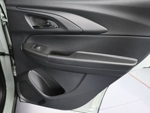 New 2026 Chevrolet TrailBlazer LT w/ Convenience Package FWD image 26