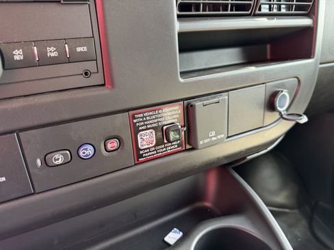 New 2026 Chevrolet Express 3500 w/ Power Convenience Package RWD image 19