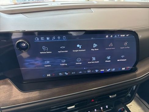 New 2026 Chevrolet Suburban High Country image 38