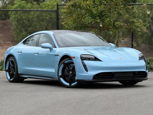 Certified 2023 Porsche Taycan RWD image 9