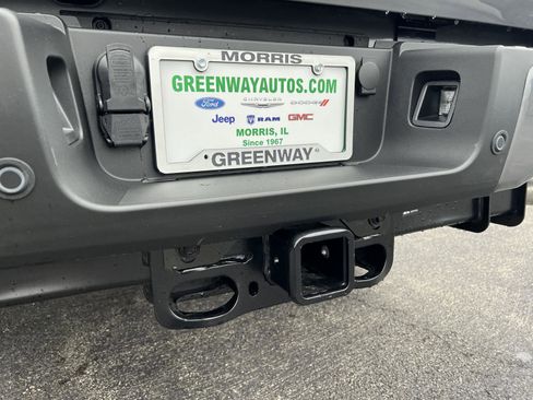 New 2026 Ford F350 Lariat w/ Black Appearance Package image 9