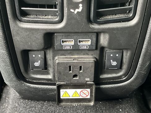 Used 2023 Dodge Durango GT image 20