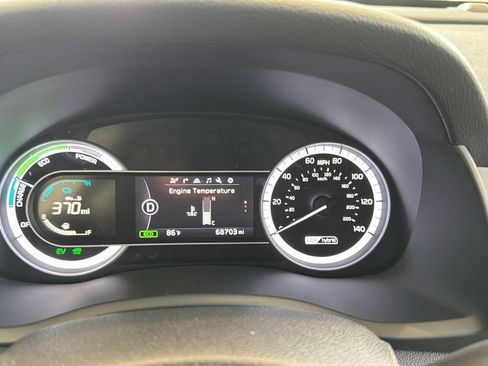 Used 2019 Kia Niro Touring FWD image 30