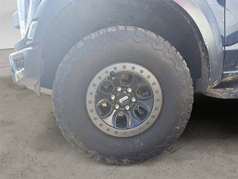 Used 2023 Ford F150 Raptor w/ Raptor Carbon Fibre Package image 9