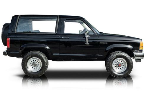 Used 1989 Ford Bronco II 4WD image 2