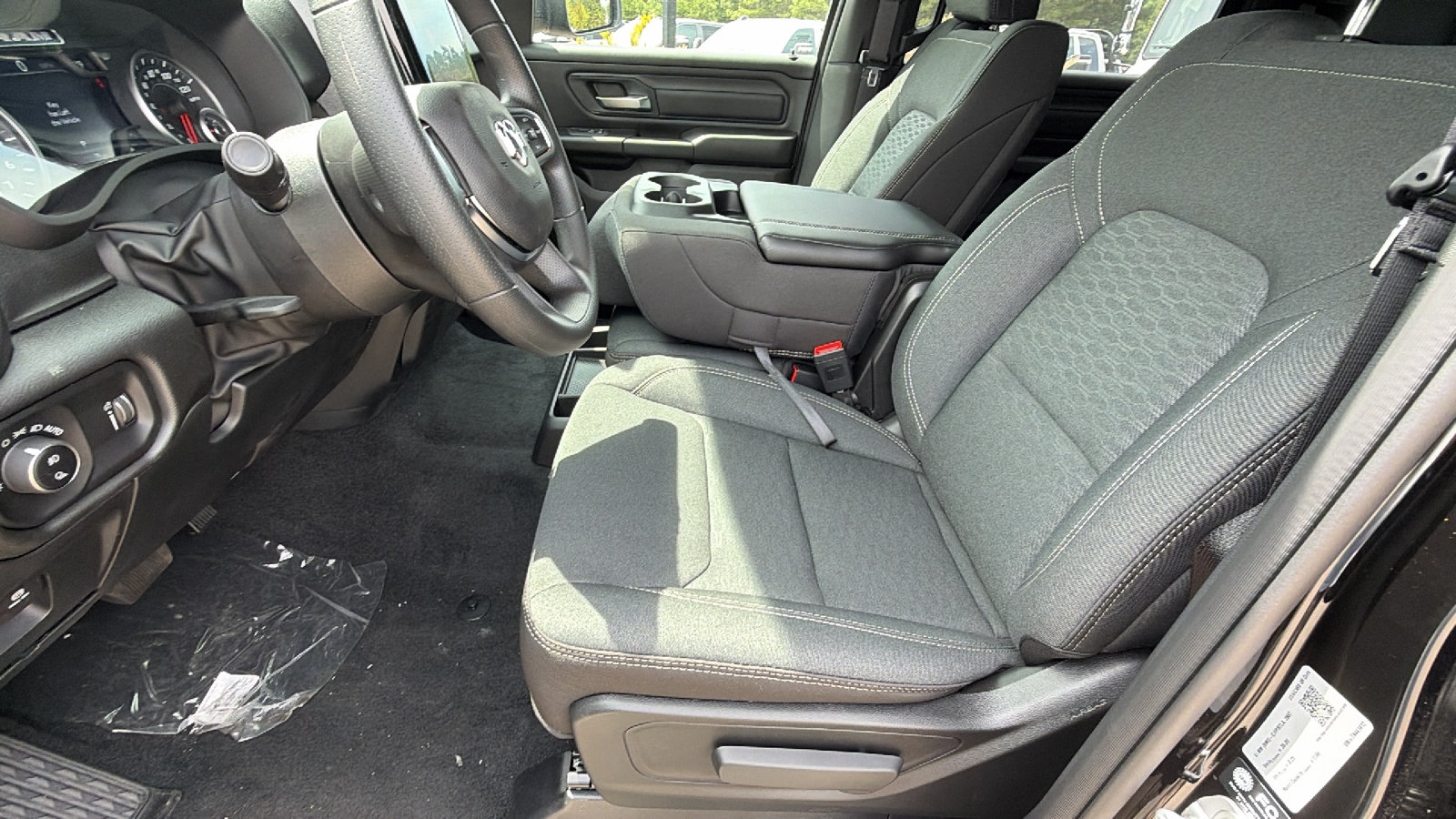 Used 2026 RAM 1500 Warlock AWD/4WD image 16