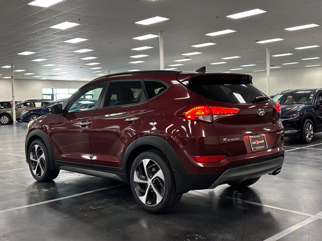 Used 2016 Hyundai Tucson Limited w/ Option Group 03 FWD image 5
