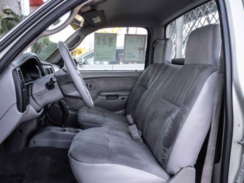 Used 2003 Toyota Tacoma 2WD Regular Cab image 23