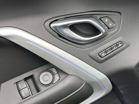 Certified 2021 Chevrolet Camaro SS image 14