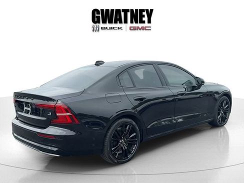 Used 2023 Volvo S60 T8 Plus w/ Climate Package AWD/4WD image 5