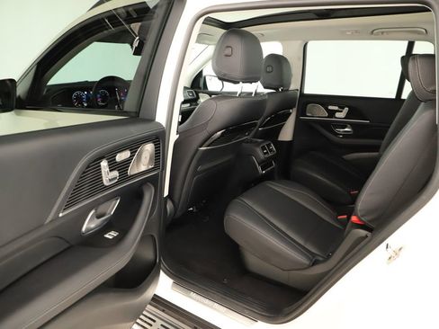 Used 2024 Mercedes-Benz GLS 580 GLS 580 w/ Warmth & Comfort Package image 27