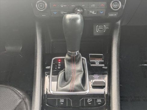 Used 2022 Jeep Compass Trailhawk w/ Trailhawk Elite Group image 12