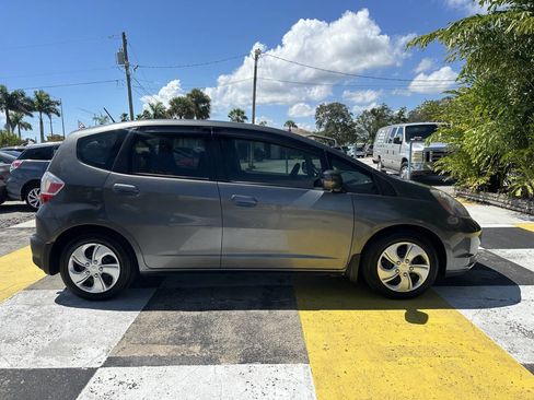 Used 2012 Honda Fit image 4