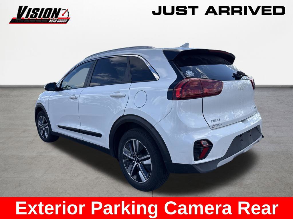 Used 2022 Kia Niro EX FWD image 9