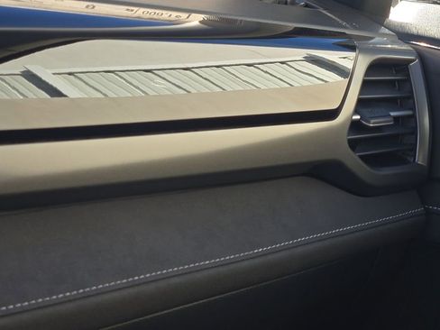 New 2026 Volkswagen Taos SE image 21