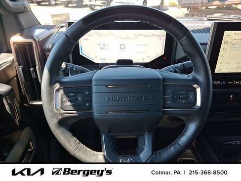 Used 2025 GMC Hummer EV 3X w/ LPO, Cargo Utility Package AWD/4WD image 23