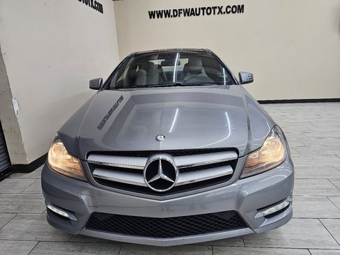 Used 2013 Mercedes-Benz C 250 Coupe image 3