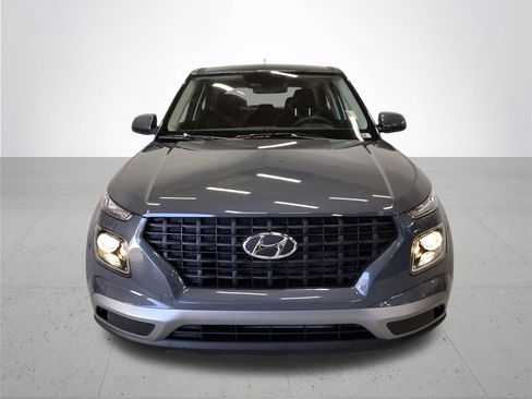 New 2026 Hyundai Venue SE image 3