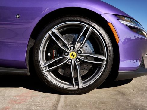 Used 2024 Ferrari Roma image 12