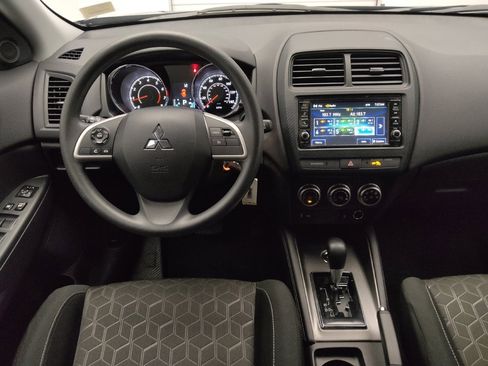 Used 2024 Mitsubishi Outlander Sport AWD image 22