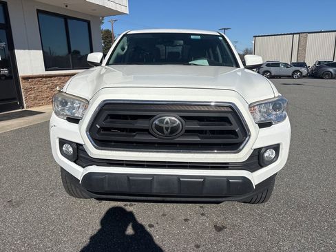 Used 2020 Toyota Tacoma SR5 image 10