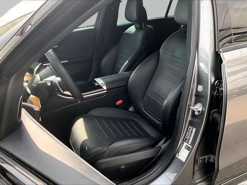 Used 2023 Mercedes-Benz C 300 Sedan image 8