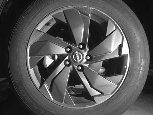 Used 2025 Nissan Rogue SV FWD image 12