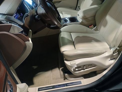 Used 2015 Cadillac SRX Premium image 14