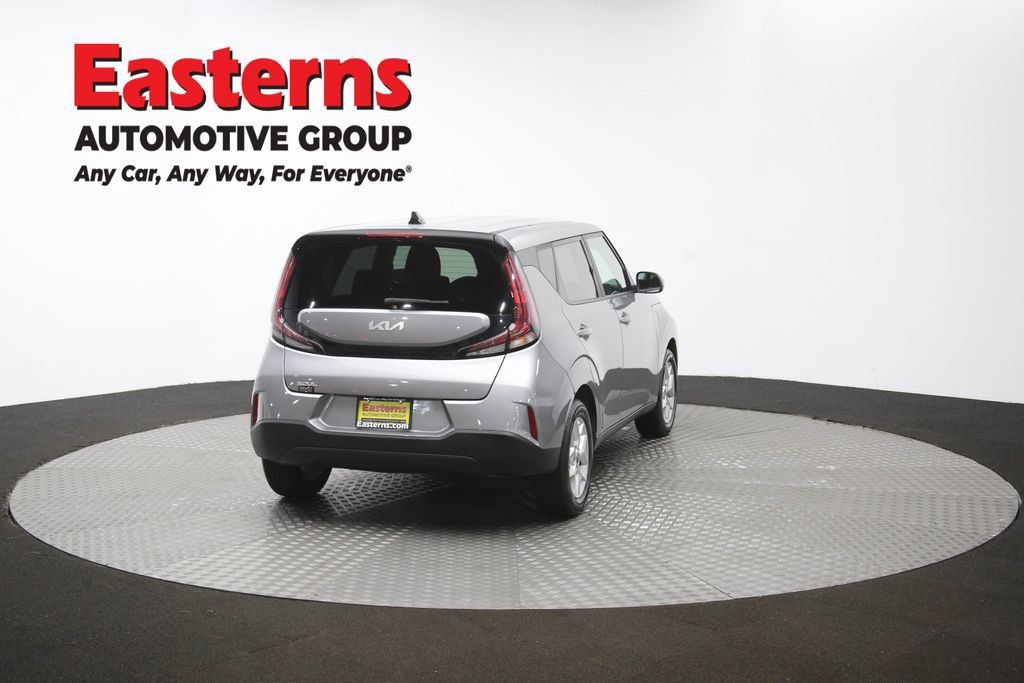 Used 2023 Kia Soul LX w/ Option Group 015 FWD image 41