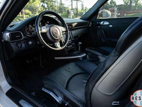 Used 2009 Porsche 911 Carrera S image 22