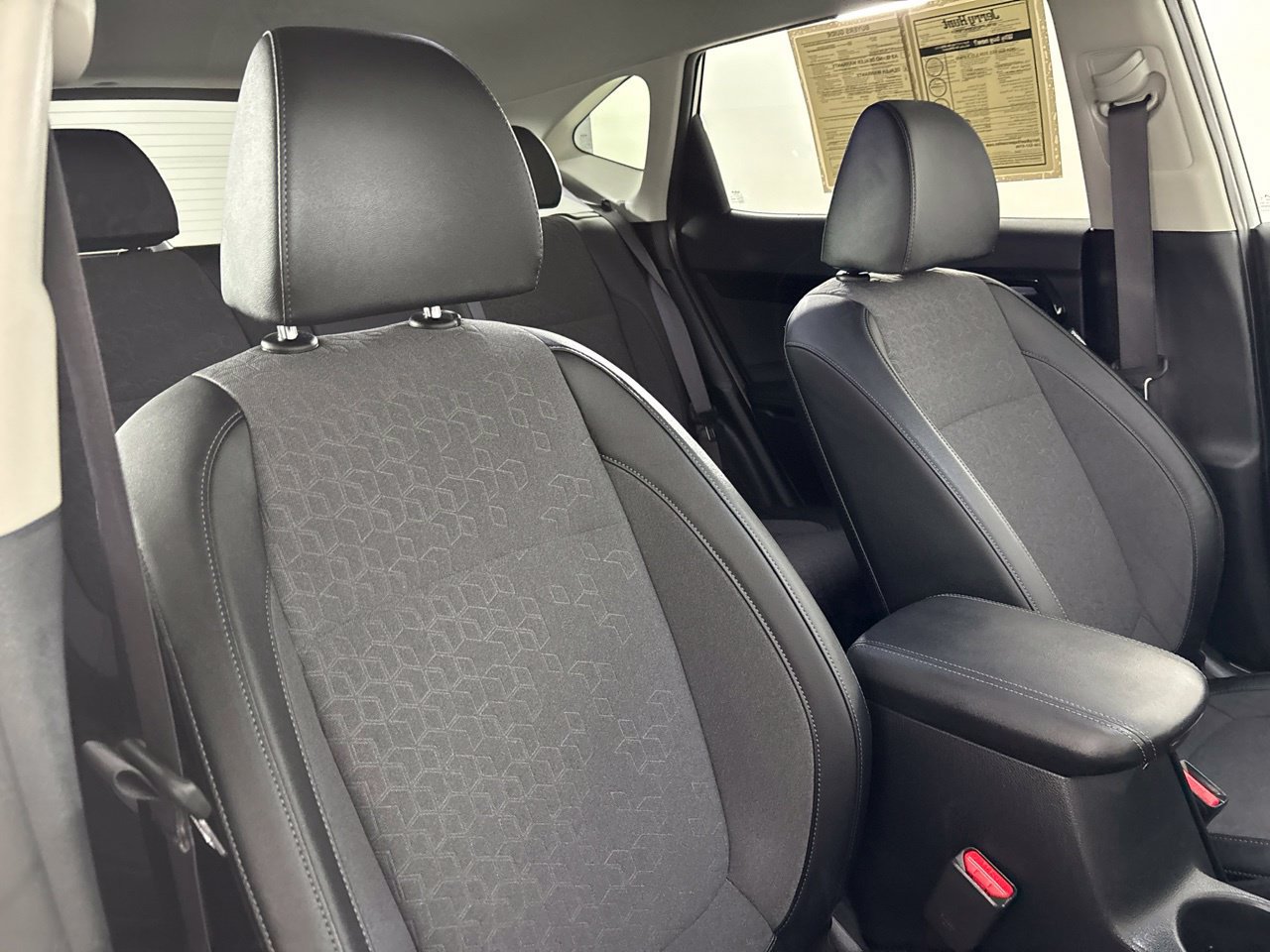 Used 2024 Kia Seltos S FWD image 28