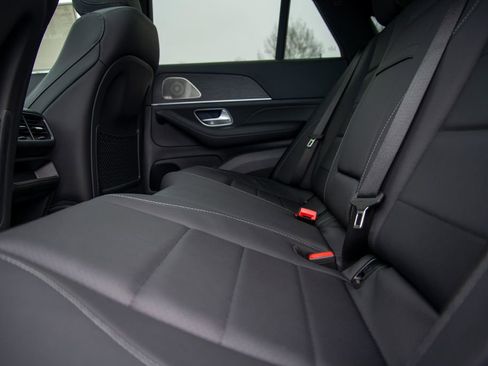 New 2026 Mercedes-Benz GLE 450 4MATIC Coupe image 13