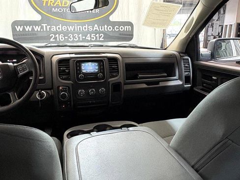 Used 2019 RAM 1500 Express w/ Express Value Package image 38