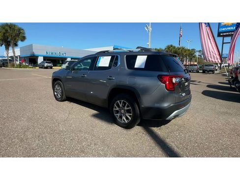 Used 2021 GMC Acadia SLT w/ Premium Package image 4