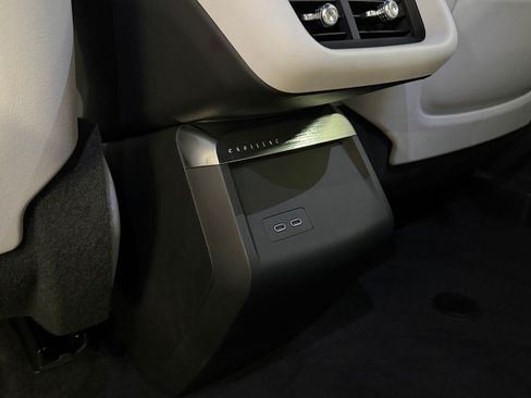 Used 2024 Cadillac Lyriq Luxury RWD image 43