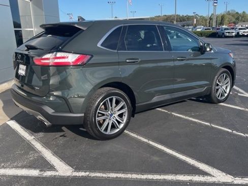 Used 2022 Ford Edge Titanium w/ Equipment Group 301A image 6