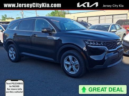 Certified 2023 Kia Sorento LX AWD/4WD image 1