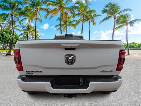 Used 2024 RAM 3500 Laramie w/ Towing Technology Group image 4