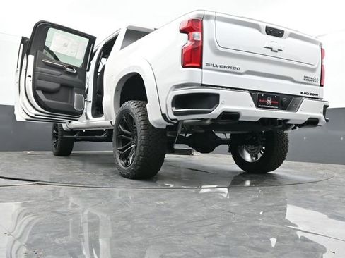 New 2025 Chevrolet Silverado 1500 High Country w/ Technology Package AWD/4WD image 74