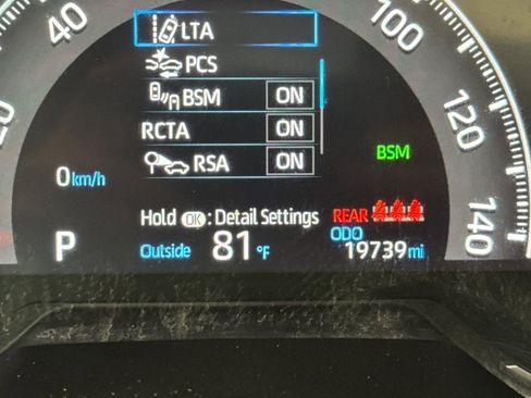 Used 2024 Toyota RAV4 XLE w/ Convenience Package FWD image 9