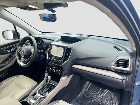 Used 2024 Subaru Forester Limited image 30