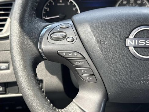 Used 2024 Nissan Murano SV AWD/4WD image 15