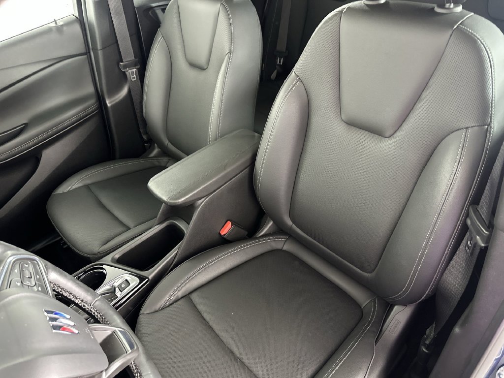 Used 2024 Buick Encore GX Sport Touring w/ Experience Buick Package AWD/4WD image 23