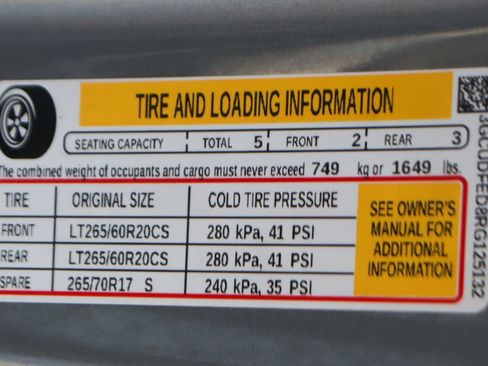 Used 2024 Chevrolet Silverado 1500 LT Trail Boss w/ LT Trail Boss Premium Package AWD/4WD image 56