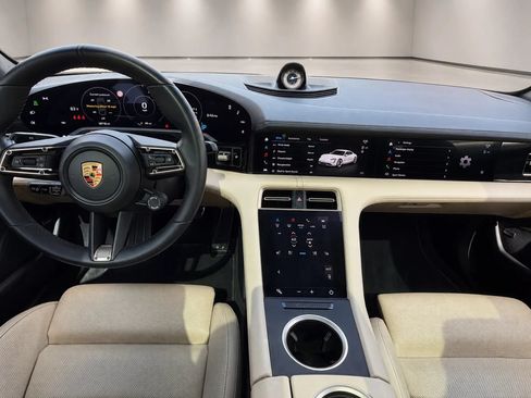 Used 2021 Porsche Taycan Turbo S AWD/4WD image 11