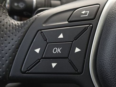 Used 2015 Mercedes-Benz GLK 350 GLK 350 image 9