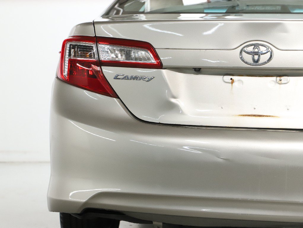 Used 2014 Toyota Camry LE FWD image 45