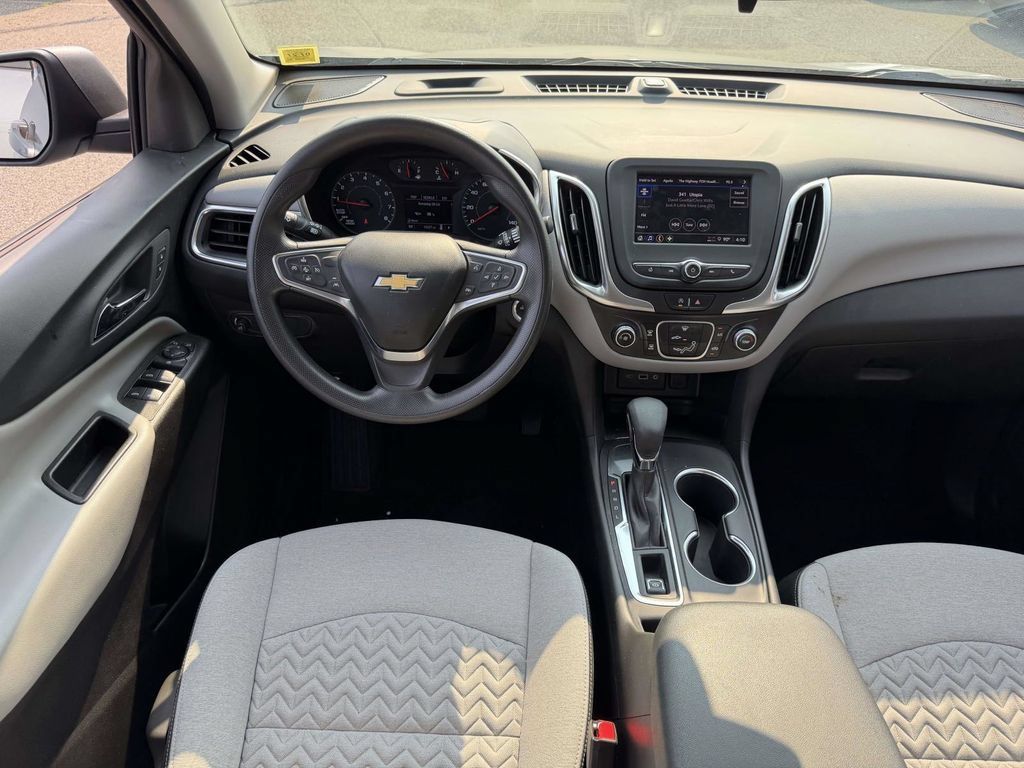 Used 2024 Chevrolet Equinox LS FWD image 18