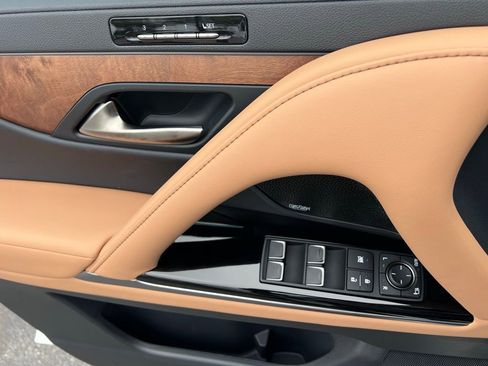 New 2026 Lexus LX 600 4WD w/ Luxury Package image 22