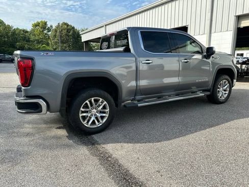 Used 2021 GMC Sierra 1500 SLT AWD/4WD image 4